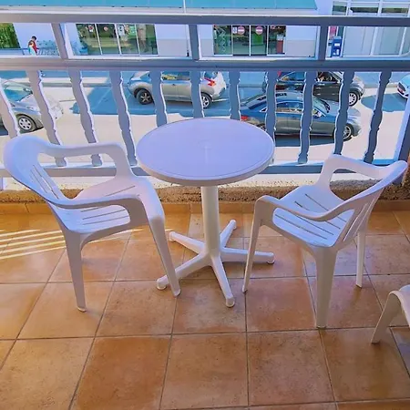 Apartment Limanaki *