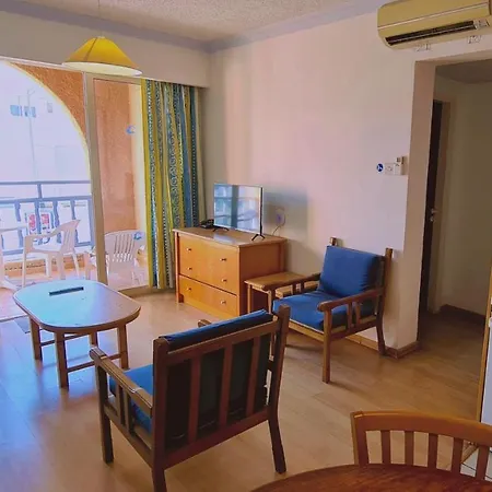 Limanaki Apartment *