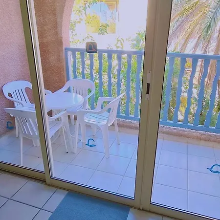 Limanaki Apartment *