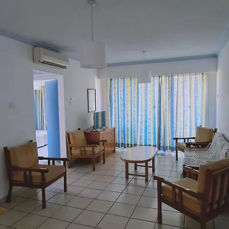 Limanaki Apartment *