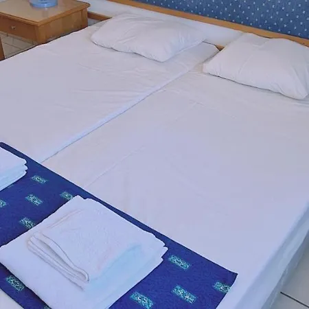 Limanaki Apartment