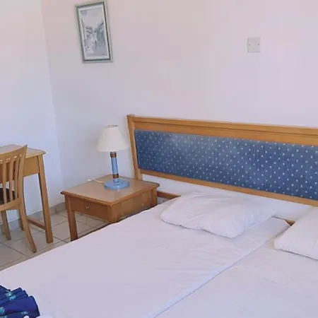 Limanaki Apartment